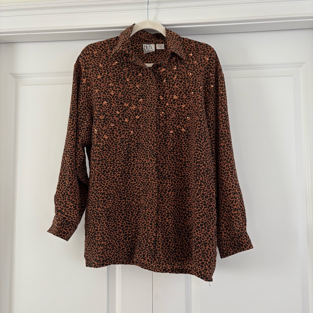 Gantos Vintage Women's 100% SilkLeopard Print Button Down Blouse Sequin Accent
